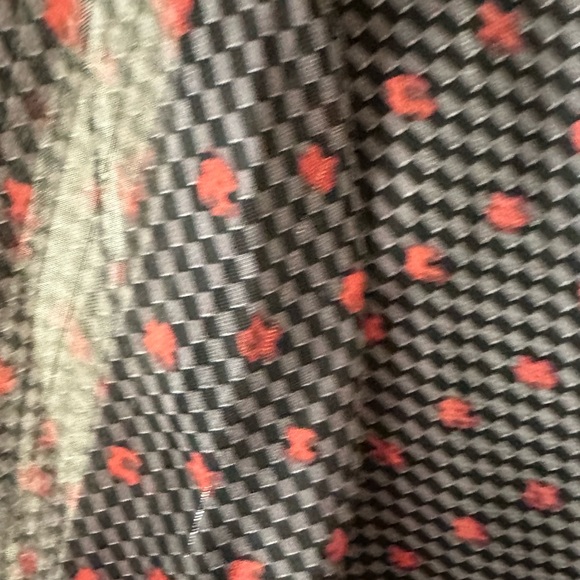 Q2 patterned blouse - Picture 3 of 6